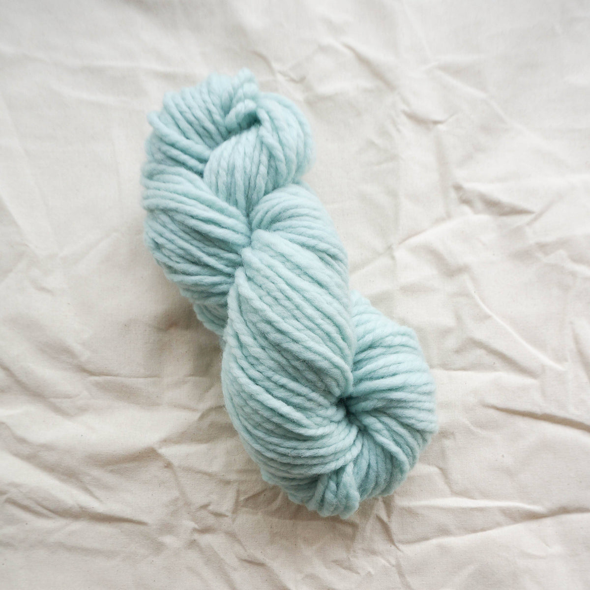 Living Fibers - Merino wool yarn worsted
